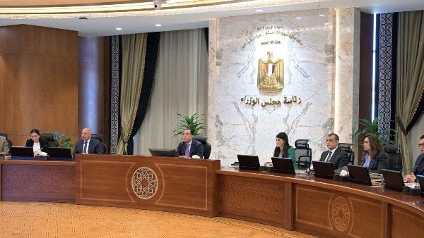 اجتماع الحكومة الأسبوعي ينطلق ويليه مؤتمر صحفي لرئيس الوزراء