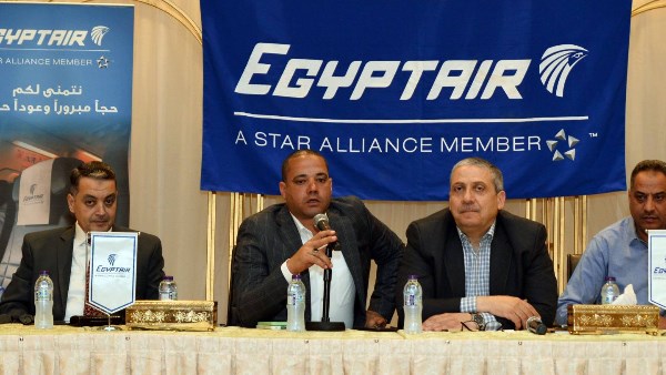 اجتماع تنسيقي لبعثة مصر للطيران في جدة استعدادًا لعودة الحجاج