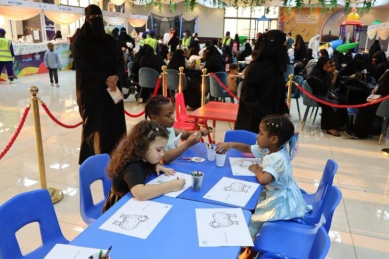 اختتام فعالية “عيدنا يجمعنا” بمشاركة 8700 زائر في رأس تنورة