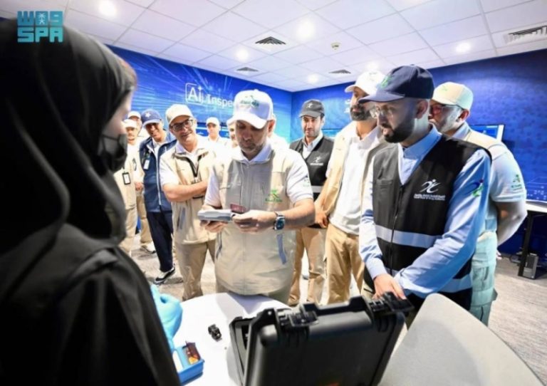 استعدادات غذاء ودواء موسم الحج تحت أنظار وزير الصحة