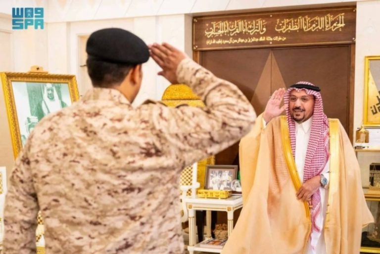 استقبال أمير القصيم لقائد لواء الخليفة عمر بن عبدالعزيز
