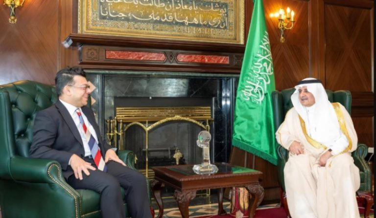 استقبال أمير منطقة تبوك لسفير مالطا في المملكة