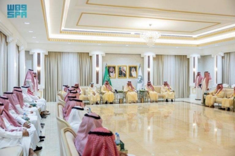 استقبال المهنئين بعيد الأضحى في الجوف