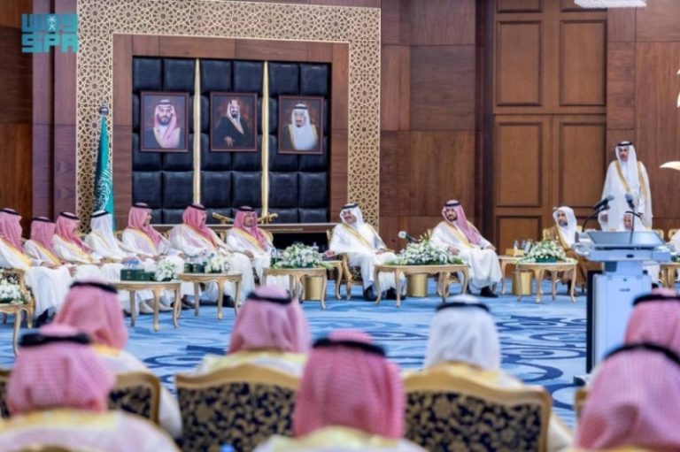 استقبال متميز للتهاني بعيد الأضحى من أمير المنطقة الشرقية ونائبه