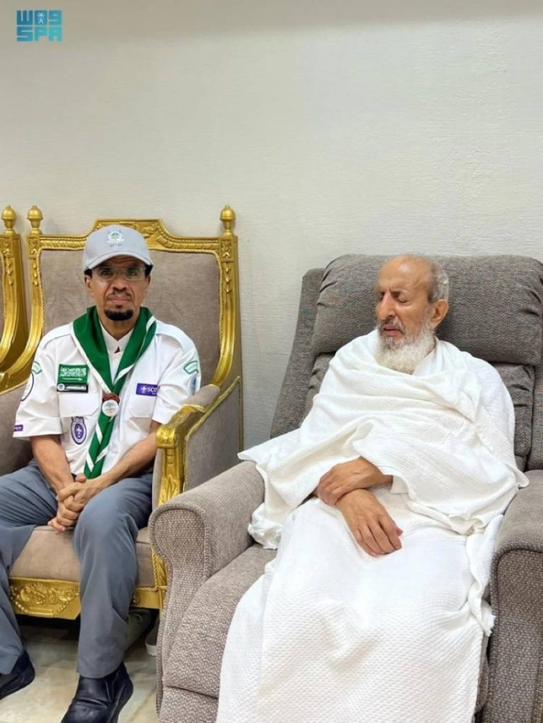استقبال نائب رئيس جمعية الكشافة من آل الشيخ