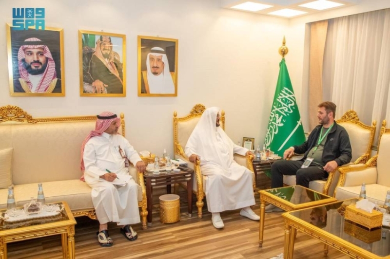 استقبال وزير الشؤون الإسلامية لمستشار وزير الخارجية الألباني
