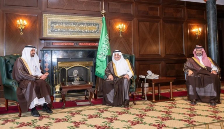 استقبال وزير الموارد البشرية في تبوك