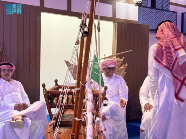 الأهازيج البحرية تستقطب زوَّار «بحَّار 2»