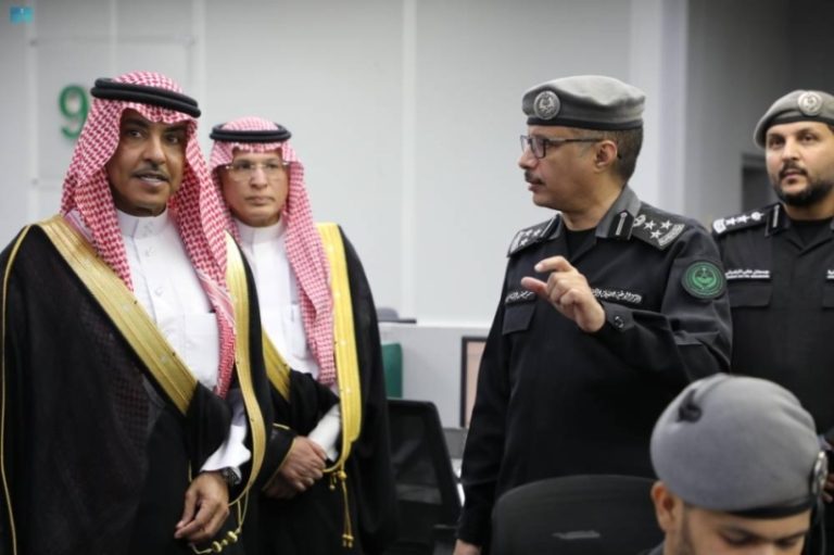 الدوسري يطلق منصة الصور السعودية للعالم