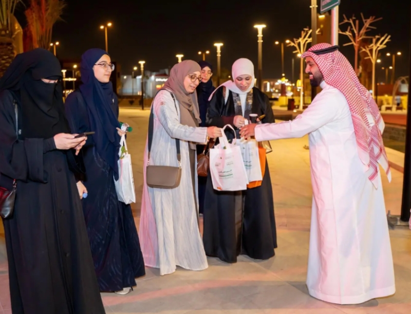 “الغطاء النباتي” يبرز دوره التوعوي في احتفالات اليوم العالمي للتصحر والجفاف