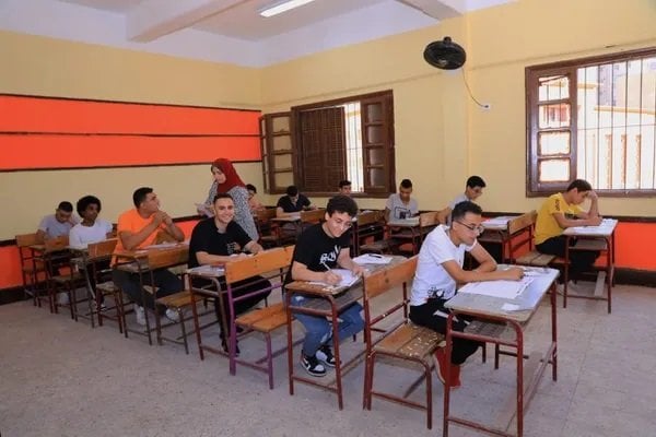 امتحانات الثانوية العامة 2025 تتضمن مادة جديدة بعد اللغة الأجنبية الثانية