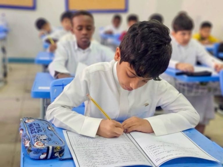 انطلاق اختبارات نهاية العام الدراسي لأكثر من 500 ألف طالب وطالبة في تعليم جدة