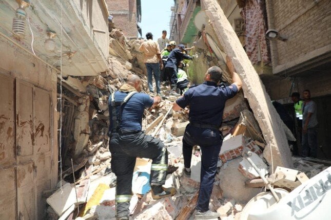 انهيار عقاري في حدائق القبة: 13 ناجيا وحالتا وفاة