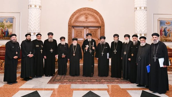 بيان جديد من الكنيسة القبطية الأرثوذكسية حول إيبارشية مطاي | تفاصيل مثيرة
البابا تواضروس الثاني يجتمع بالأساقفة لمناقشة أوضاع إيبارشية مطاي
اجتماع هام في الكنيسة القبطية الأرثوذكسية بشأن إيبارشية مطاي | معلومات جديدة