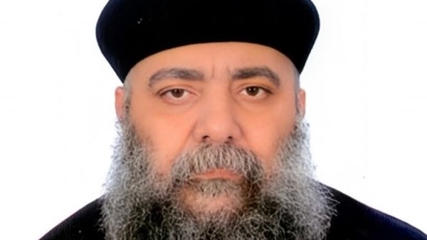 تألمت إيبارشية طما برحيل كاهنها الأب القمص أبرآم موسى والبابا تواضروس يعزي