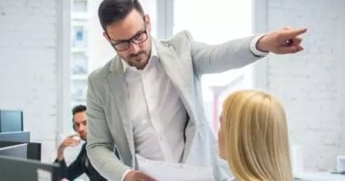 تسريحات عمالة واسعة تضرب قطاع التكنولوجيا في 2025 مع مايكروسوفت وجوجل في المقدمة