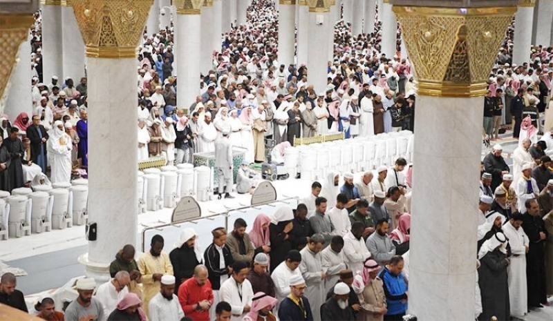 تطبيق «توكلنا» يدعم ضيوف الرحمن في رحلتهم إلى المدينة
