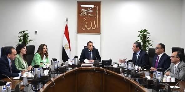 تطورات تنفيذ المشروعات والاستثمار بدمياط تحت متابعة مدبولي