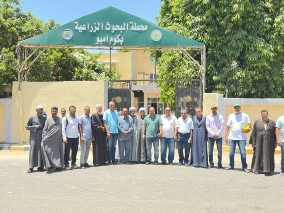تفقد الأنشطة الإرشادية في محطة بحوث كوم أمبو خلال إجازة العيد