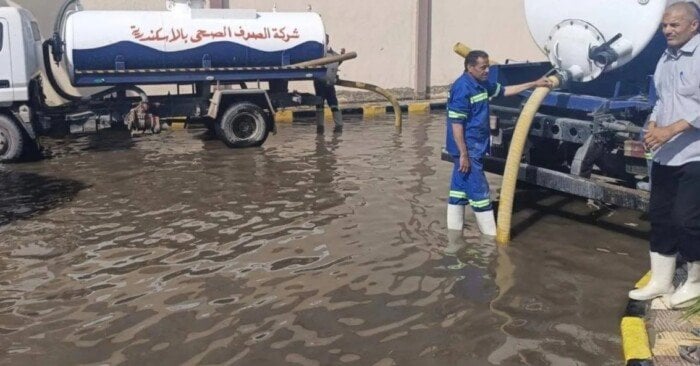 تكرار عاصفة الإسكندرية؟ رئيس الأرصاد السابق يكشف التفاصيل