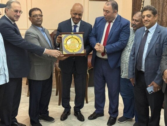 تكريم النائب مصطفى بكري من اتحاد الشباب العربي لدعمه القضايا العربية