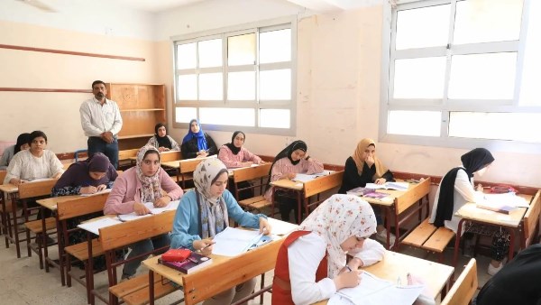 تنبيهات هامة قبل امتحانات الثانوية العامة 2025
مديرية التربية والتعليم تعلن 6 نصائح عاجلة للطلاب
ساعة انطلاق امتحانات الثانوية العامة 2025 تشهد تحذيرات مهمة
تنبيهات حاسمة للطلاب قبل انطلاق امتحانات الثانوية العامة 2025
