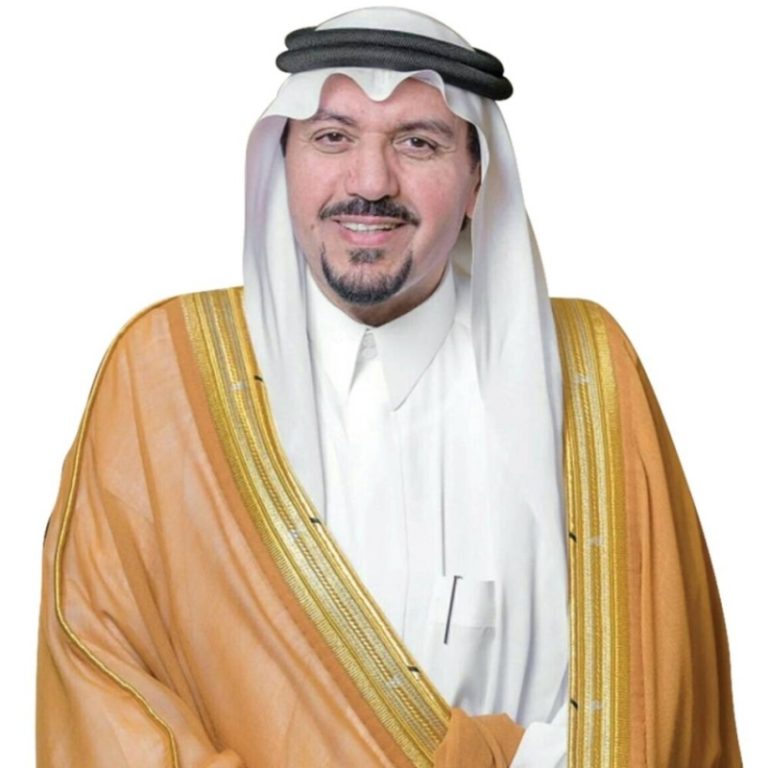 تهاني أمير القصيم بعيد الأضحى للقيادة