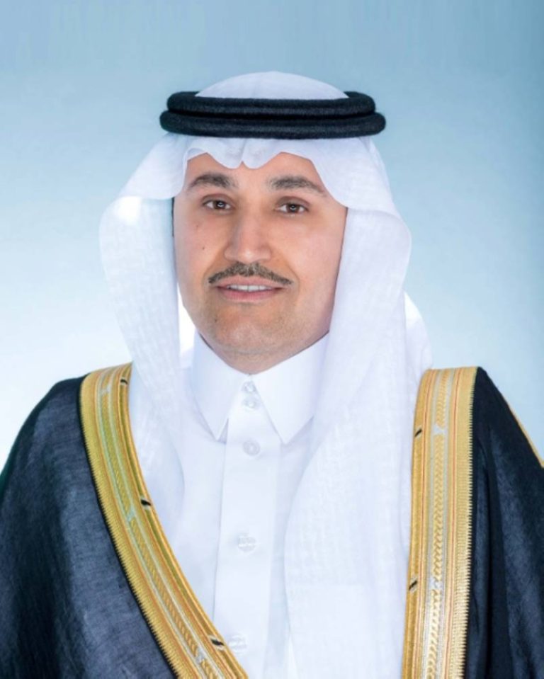 تهنئة وزير النقل بمناسبة عيد الأضحى
