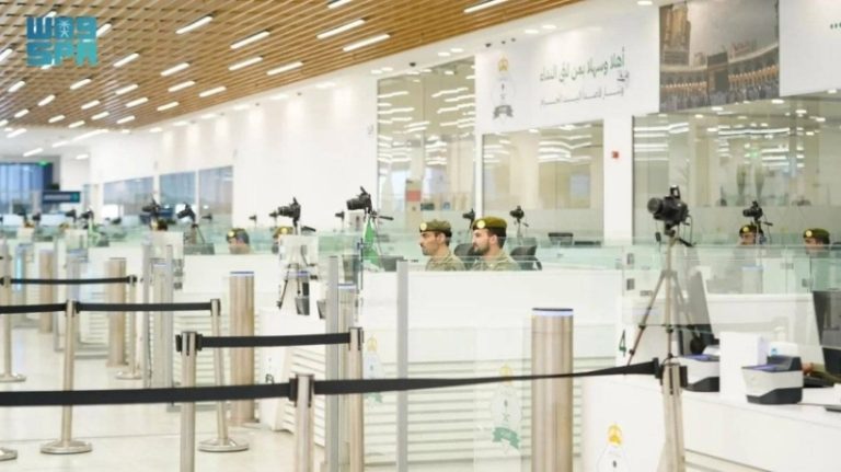 تواصل الجوازات استعداداتها لاستقبال ضيوف الرحمن لأداء العمرة في 1447هـ