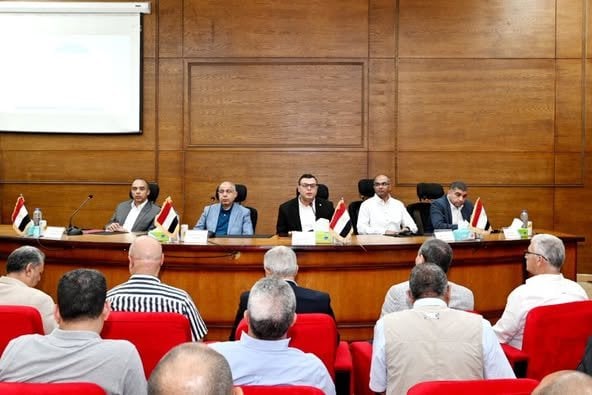 تواصل وزير الإسكان ومحافظ المنيا متابعة سير العمل في منظومتي مياه الشرب والصرف الصحي