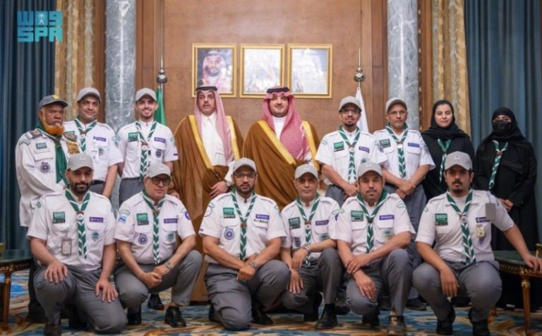 ثناء وزير الداخلية على جهود الكشافة في مهمة الحج
