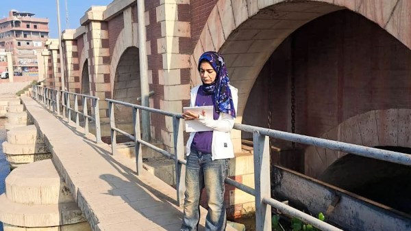 جهود العاملين تبرز: وزير الري يثني على تفانيهم خلال عيد الأضحى
وزير الموارد المائية: العمالة المتفانية تستحق التقدير في عيد الأضحى
تحية خاصة للموظفين: وزير الري يشيد بجهودهم خلال الإجازة
التفاني محل تقدير: وزير الري يثمّن عمل الموظفين في عيد الأضحى