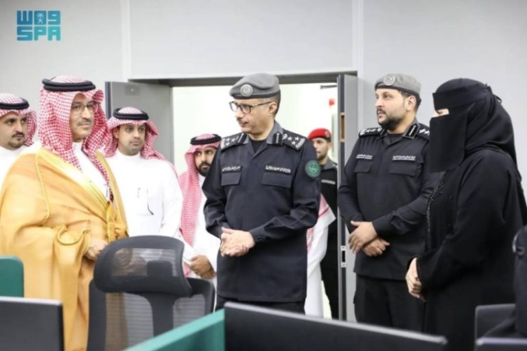 زيارة مميزة للمهندس عالي الزهراني لمركز العمليات الأمنية الموحدة (911) بمكة المكرمة