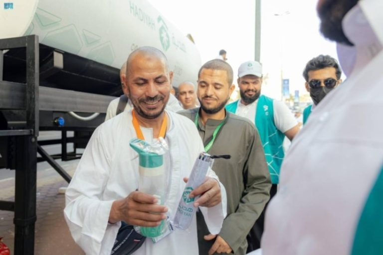 شكر خاص لـ 420 ألف مشارك في موسم الحج