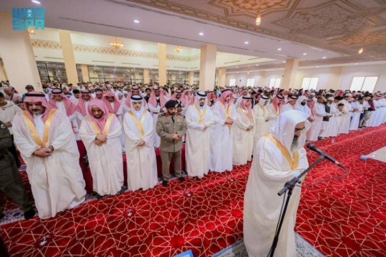صلاة عيد الأضحى تحتفل بها منطقة الباحة