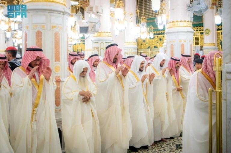صلاة عيد الأضحى تعم المسجد النبوي