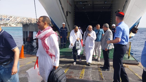 عودة حجاج السياحة البري تبدأ برحلات جديدة وتحط الرحلات الأخيرة في 20 يونيو
