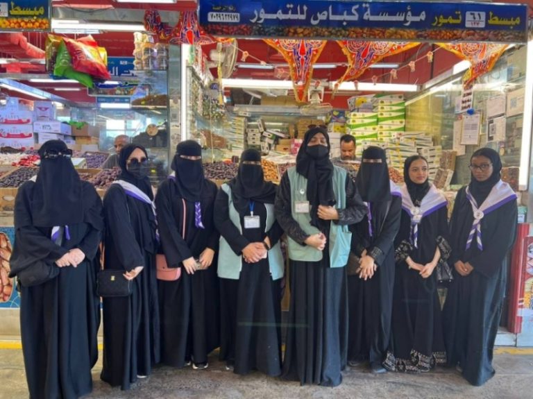 مبادرة «سقيا الماء» تُضيء كشافات مكَّة