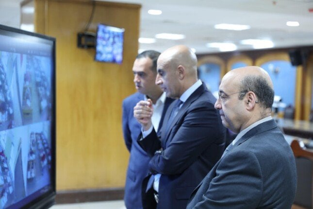 متابعة دقيقة: وزير التعليم يراقب امتحانات الثانوية العامة 2025 من غرفة العمليات