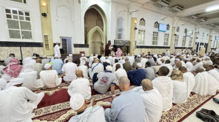 محاضرتان توعويتان تنظمها “الشؤون الإسلامية” في مسجد الخيف بمشعر منى