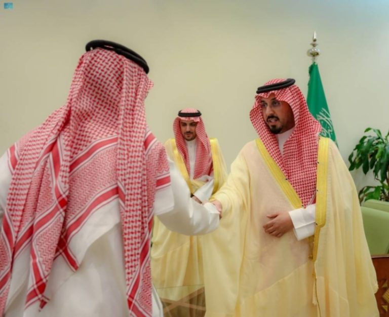 محافظ الخرج يرحب بمهنئي عيد الأضحى من منسوبي المحافظة