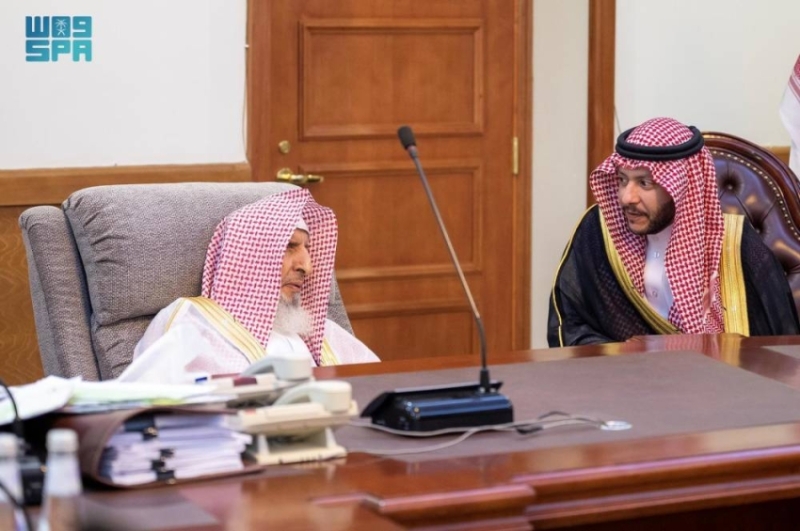 محافظ الطائف يلتقي المفتي العام للمملكة
