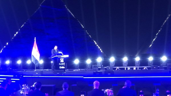مدبولي يؤكد أهمية الجيل الخامس كتمكين لأفكار الغد وليس مجرد تسريع الإنترنت
