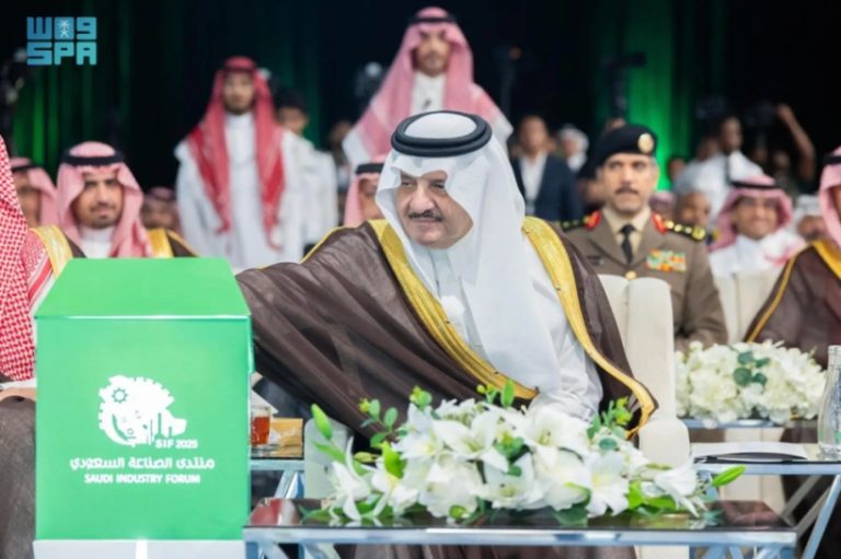منتدى الصناعة السعودي 2025 تحت رعاية أمير الشرقية يشهد توقيع اتفاقيات جديدة