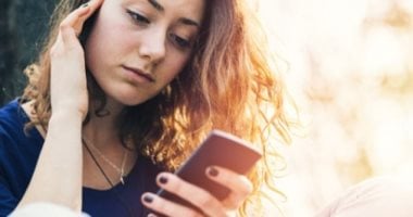 نصائح فعالة للحفاظ على بطارية هاتفك دون شراء جديد