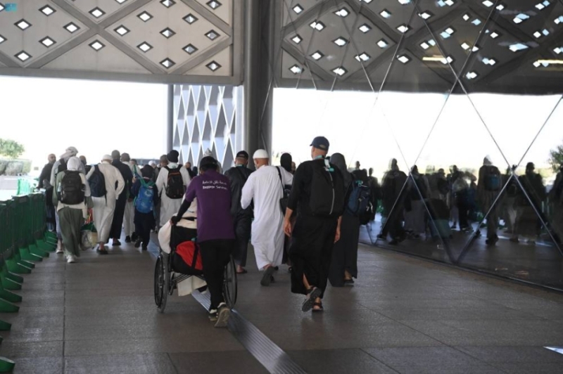 نقل منتظم للحجاج عبر قطار الحرمين السريع إلى المدينة المنورة