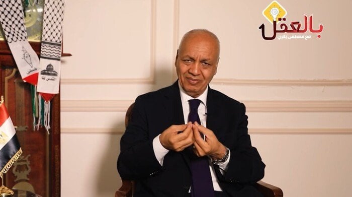 هدية الحكومة في 30 يونيو: طرد المستأجرين والرسالة من «مصطفى بكري» للرئيس فيديو