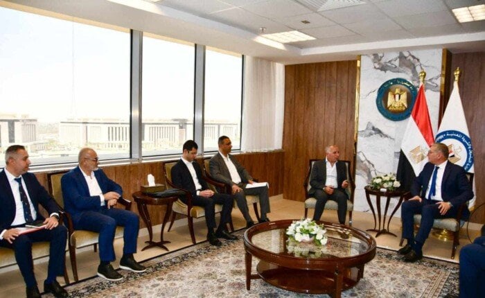 وزير البترول يسعى لتعزيز التعاون مع السويدي إليكتريك