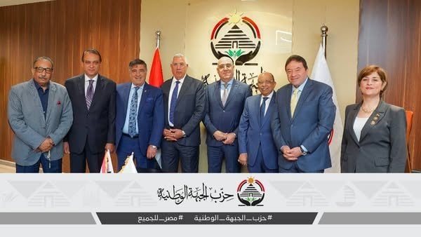 آليات جديدة لاختيار مرشحي حزب الجبهة الوطنية لمجلس الشيوخ