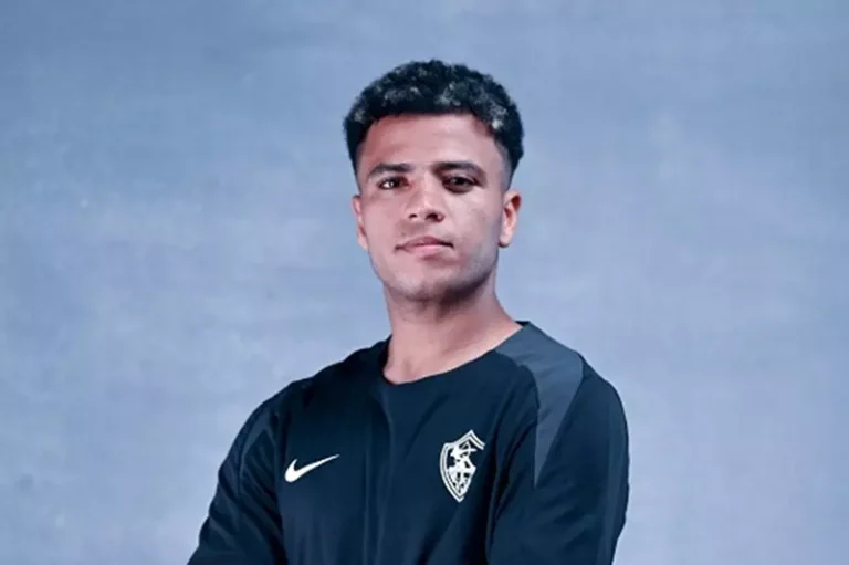 أحمد ربيع ينضم للزمالك في الصفقة السابعة لتعزيز الفريق